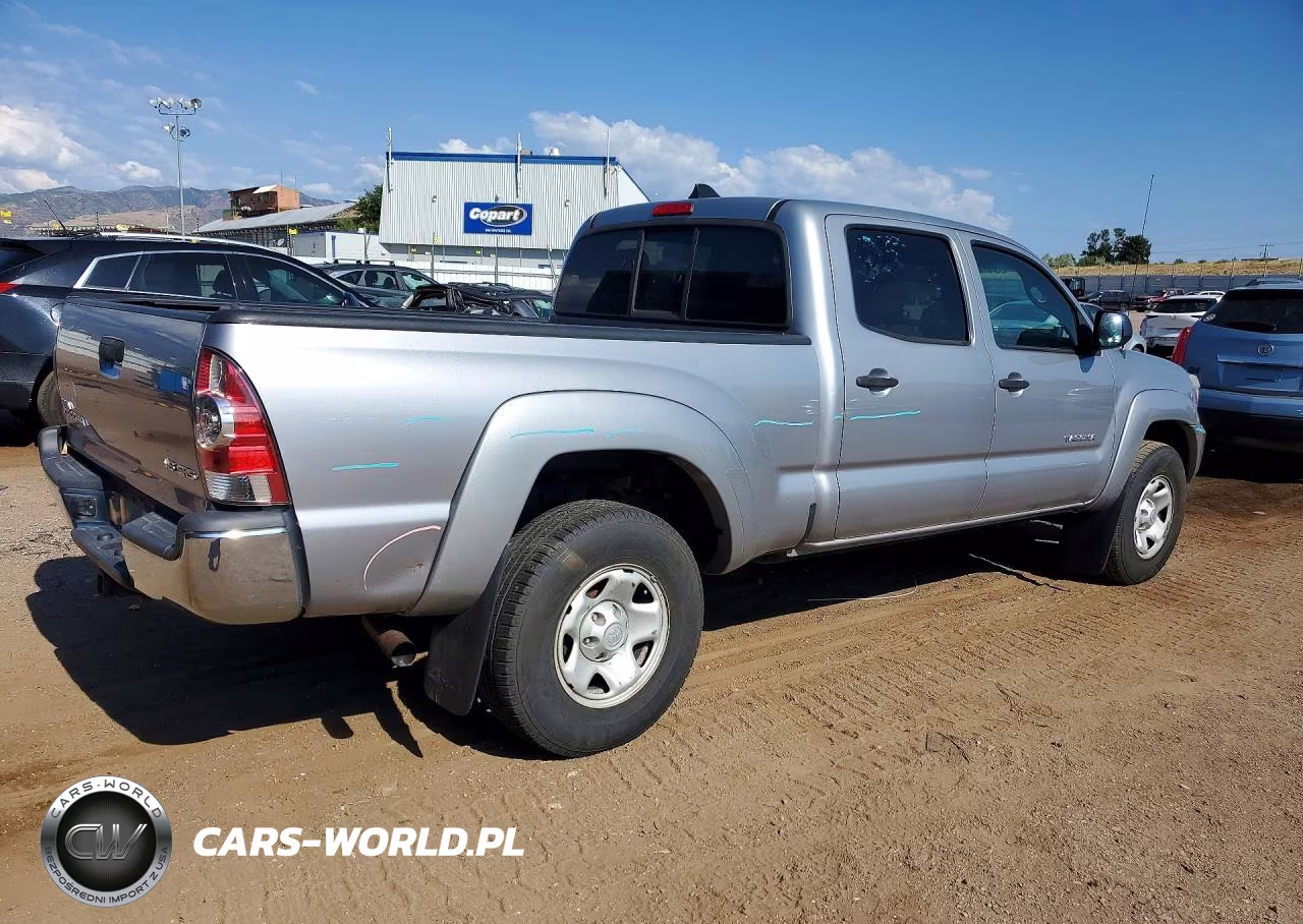 2015 Toyota Tacoma Double Cab Long Bed VIN:3TMMU4FN1FM081564 - 3