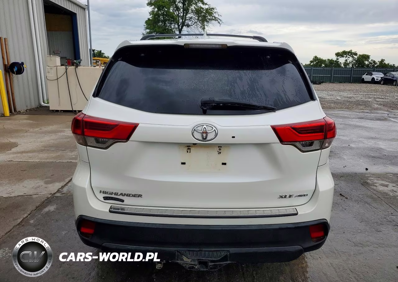 2017 Toyota Highlander Xle VIN:5TDJZRFH9HS431327 - 6