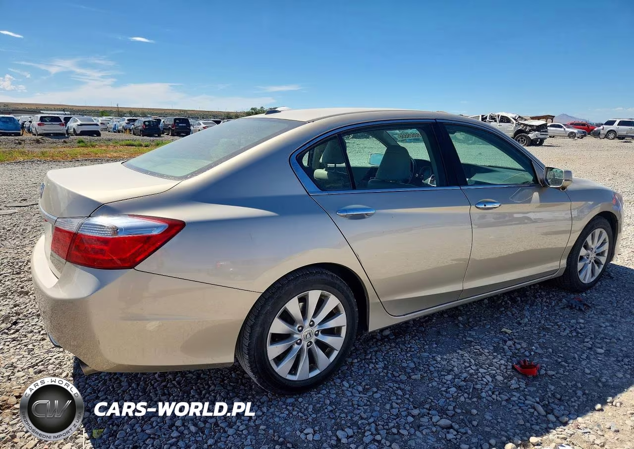2015 Honda Accord Exl VIN:1HGCR2F83FA010764 - 3
