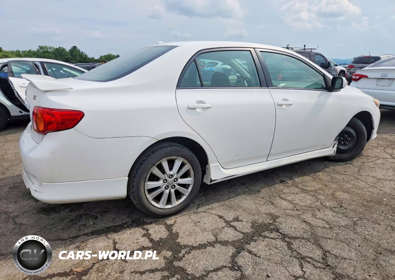 2010 Toyota Corolla S VIN:2T1BU4EE1AC312943 - 3