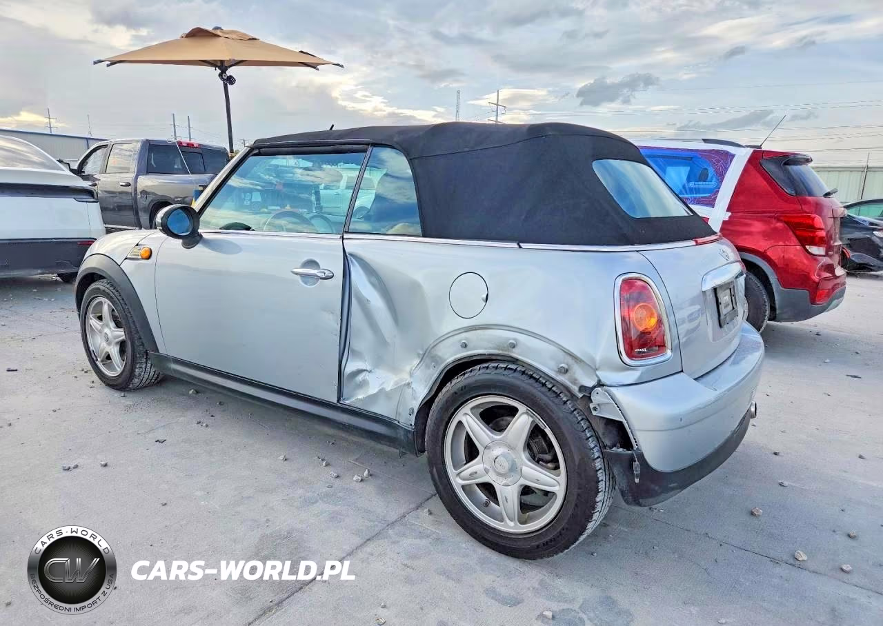2009 Mini Cooper VIN:WMWMR33599TU96005 - 2