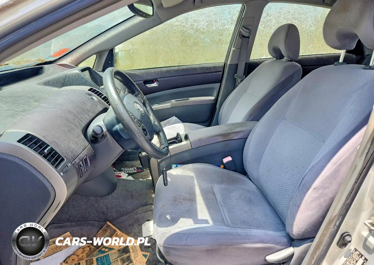 2005 Toyota Prius Base VIN:JTDKB20UX50121840 - 7