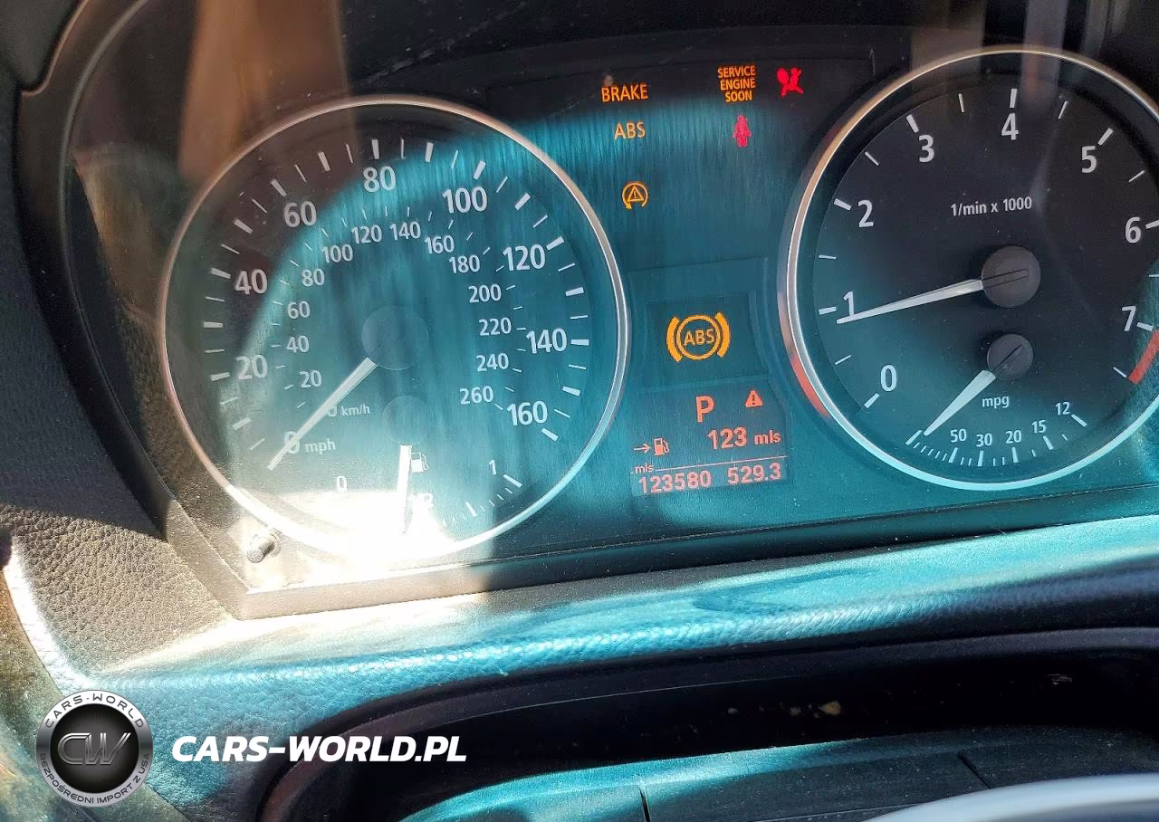 2006 BMW 325 I VIN:WBAVB13576PT01102 - 9