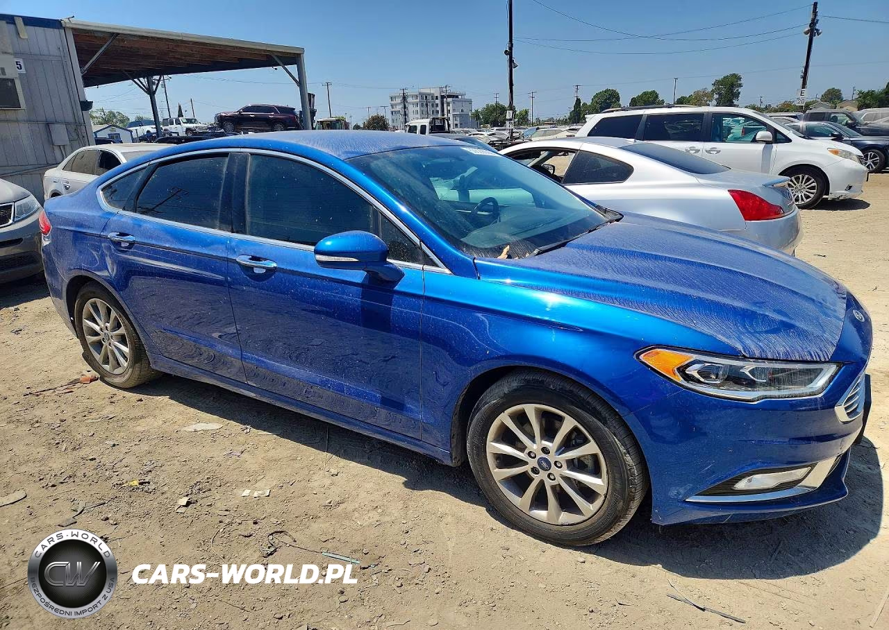 2017 Ford Fusion Se VIN:3FA6P0HD9HR313742 - 4