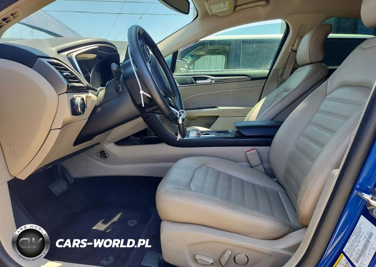 2017 Ford Fusion Se VIN:3FA6P0HD9HR313742 - 7