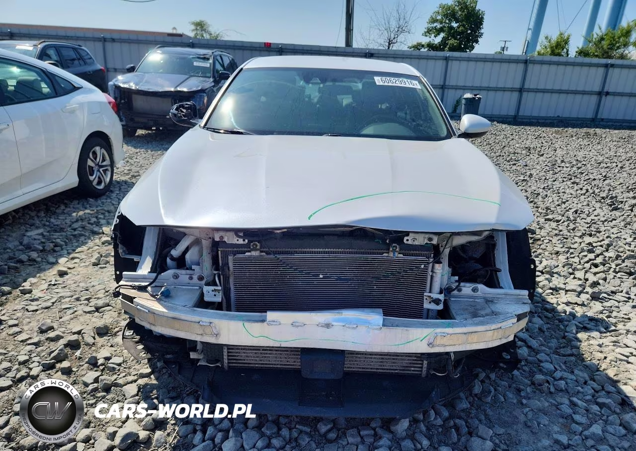 2018 Honda Accord Sport VIN:1HGCV1F36JA009708 - 5