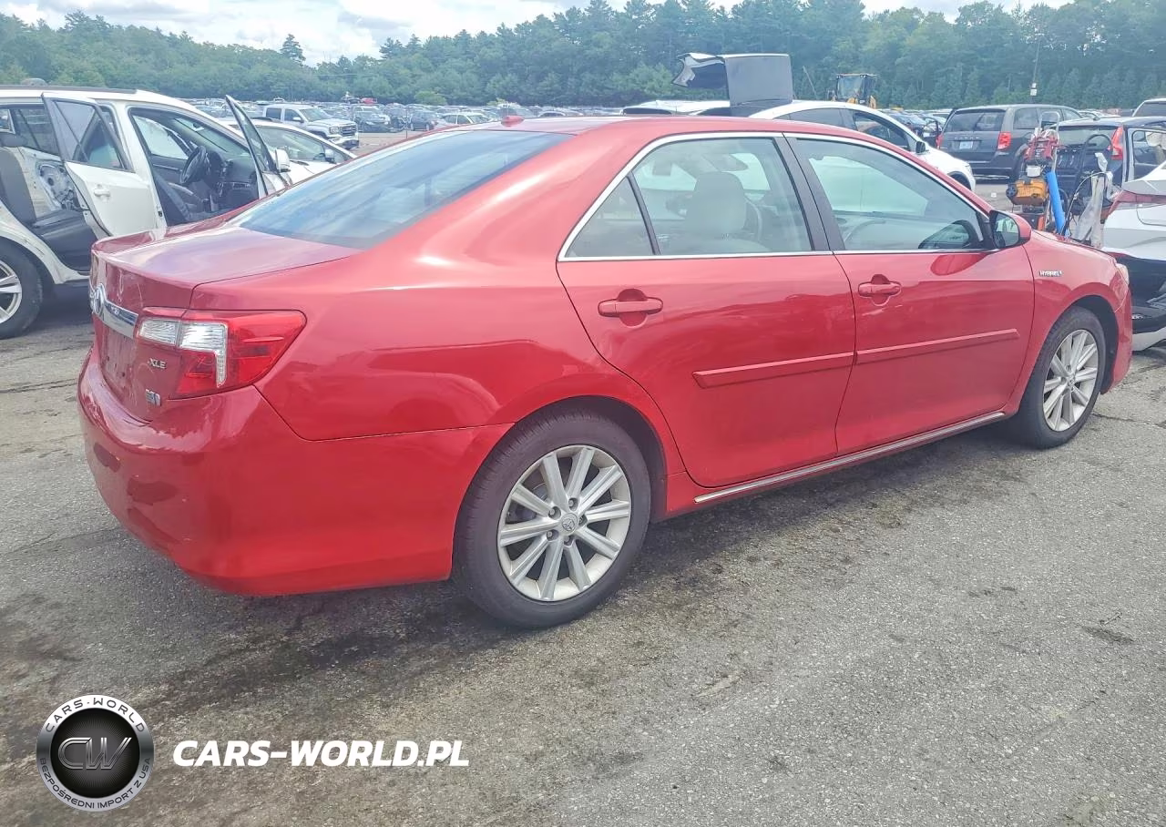 2014 Toyota Camry Hybrid Xle VIN:4T1BD1FK1EU125791 - 3