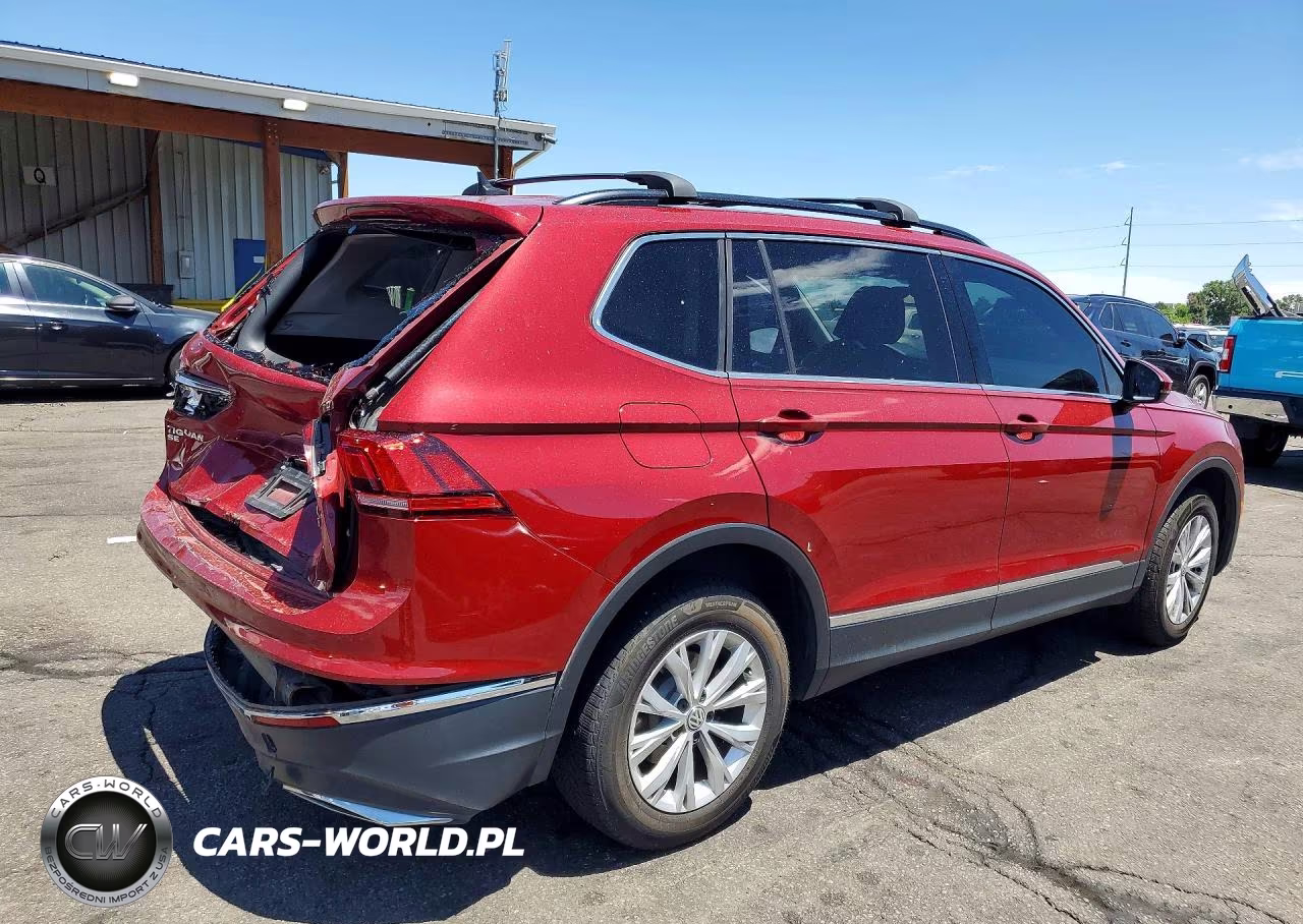 2018 Volkswagen Tiguan Se VIN:3VV2B7AX1JM130392 - 3