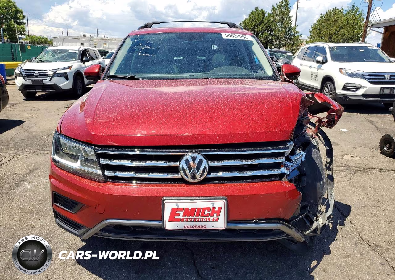 2018 Volkswagen Tiguan Se VIN:3VV2B7AX1JM130392 - 5