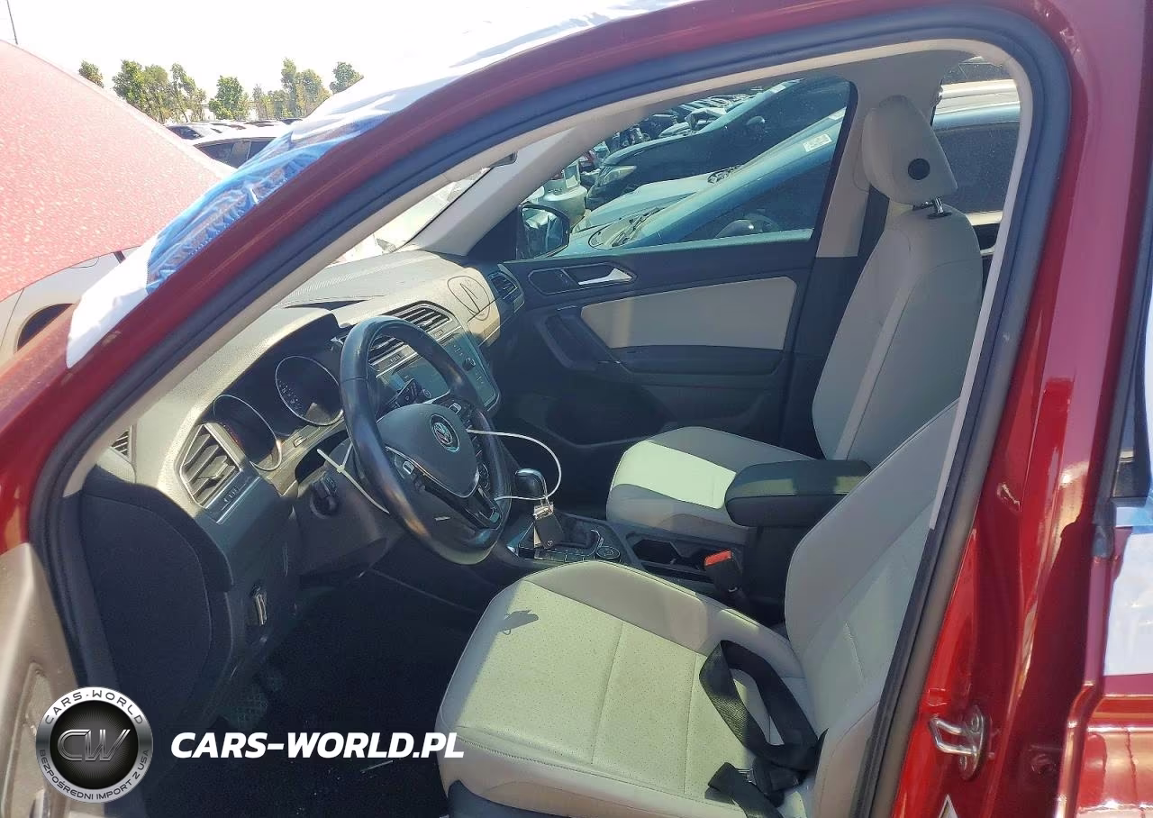 2018 Volkswagen Tiguan Se VIN:3VV2B7AX1JM130392 - 7