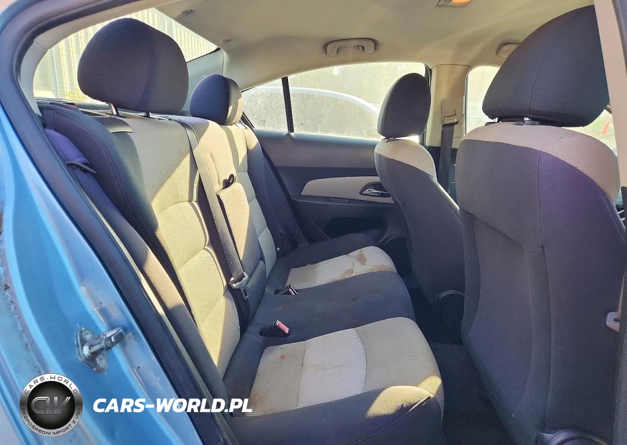2012 Chevrolet Cruze Ls VIN:1G1PC5SH2C7272737 - 10