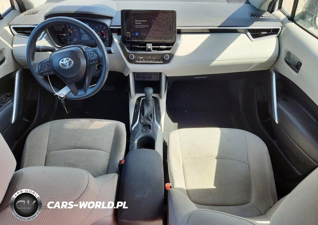 2024 Toyota Corolla Cross L VIN:7MUAAAAG0RV083187 - 8
