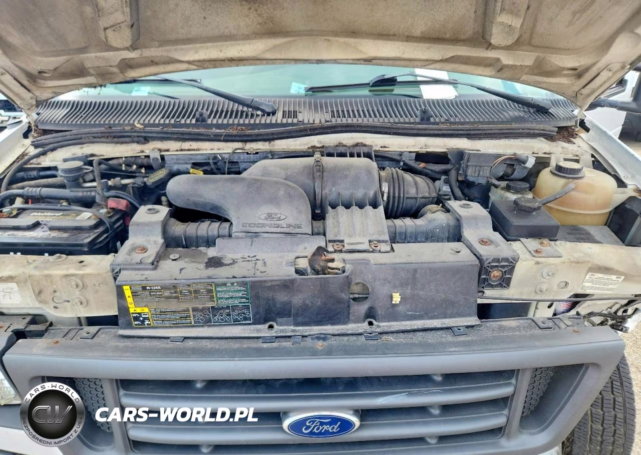 2005 Ford Econoline E350 Super Duty Cutaway Van VIN:1FDSE35L95HA46901 - 12