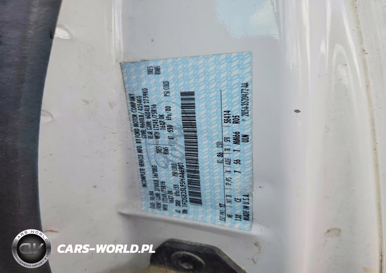 2005 Ford Econoline E350 Super Duty Cutaway Van VIN:1FDSE35L95HA46901 - 13