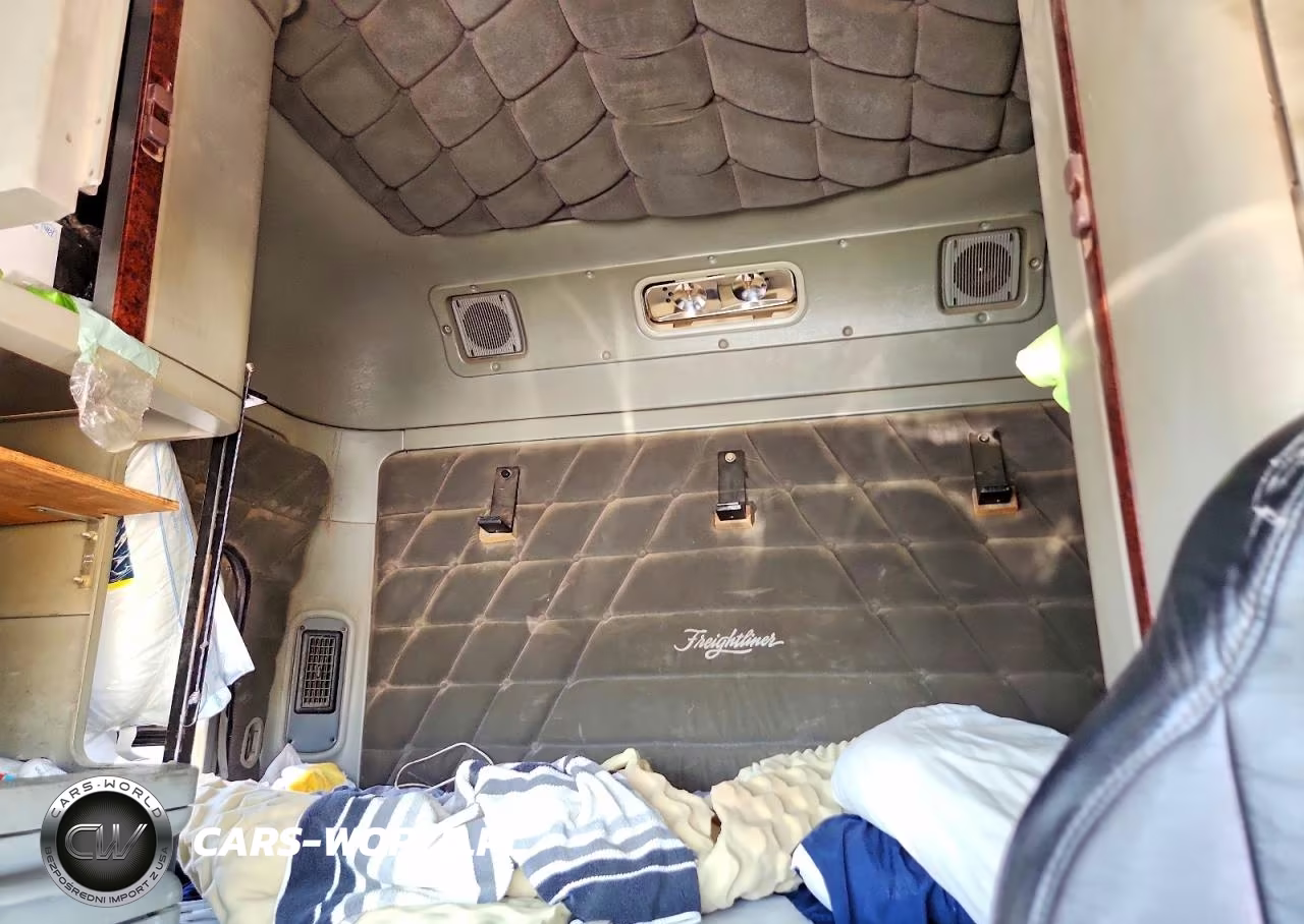2005 Freightliner Columbia 120 Semi Truck VIN:1FUJA6CK15LU00648 - 10