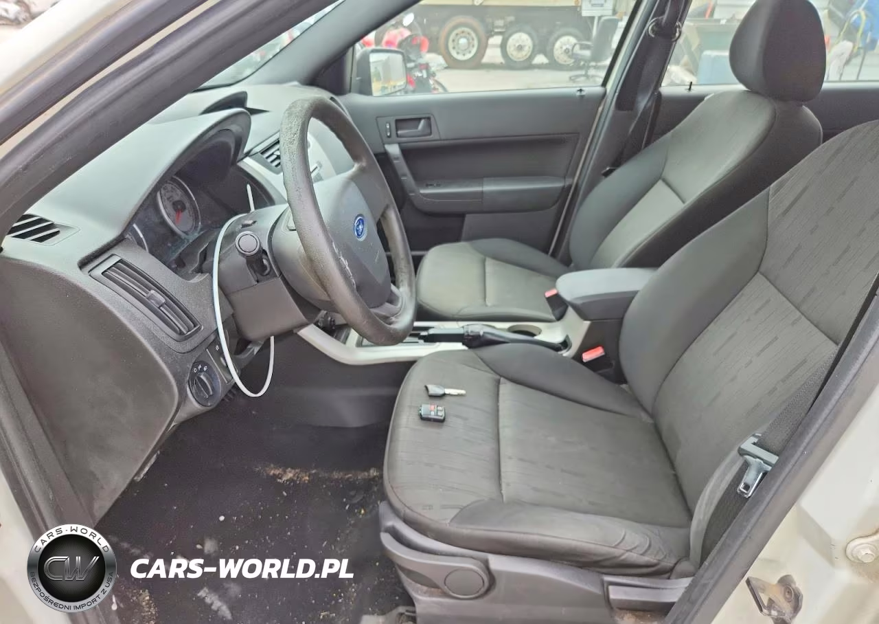 2010 Ford Focus Se VIN:1FAHP3FN1AW214356 - 7