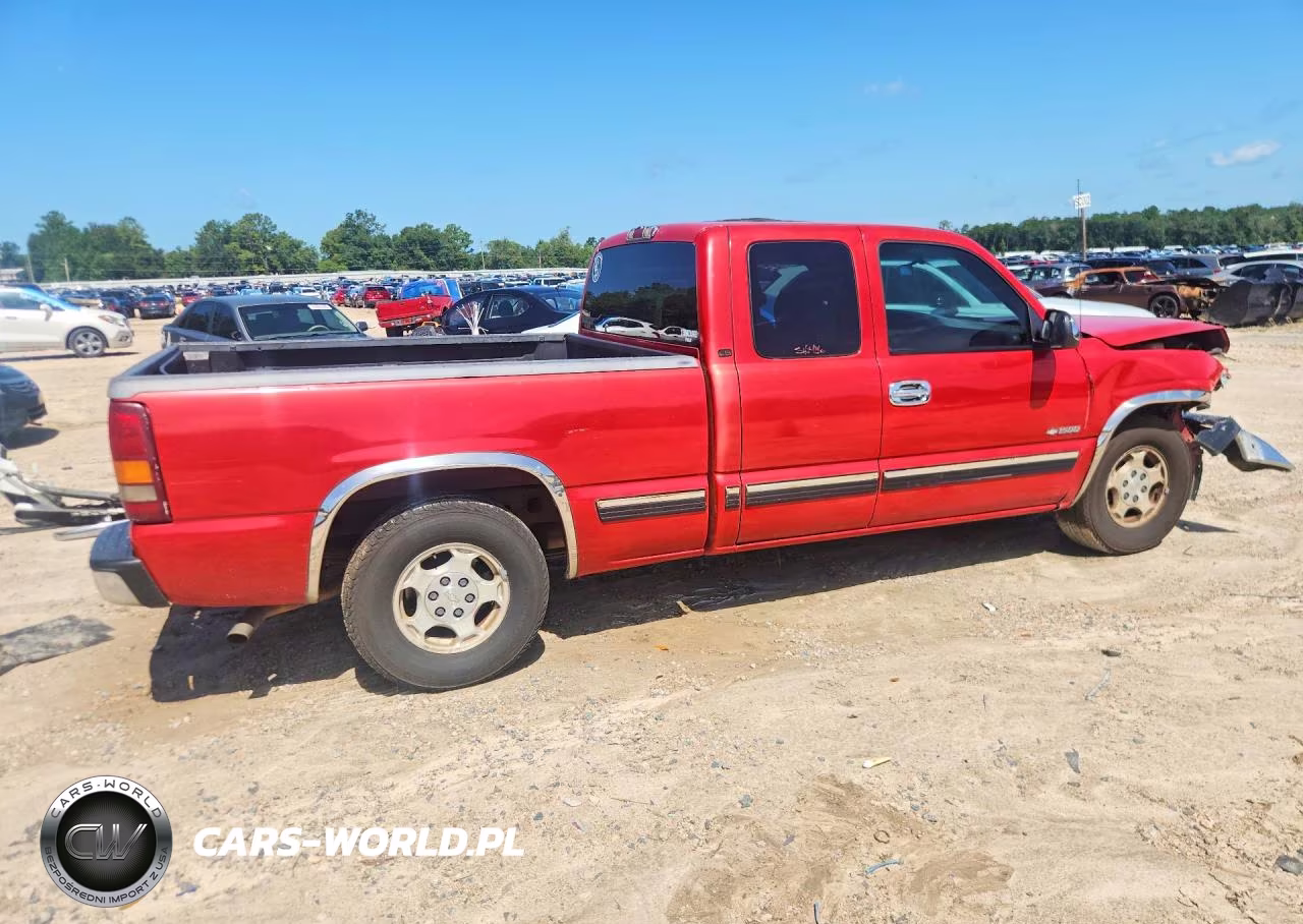2002 Chevrolet Silverado C1500 VIN:2GCEC19V321267979 - 3