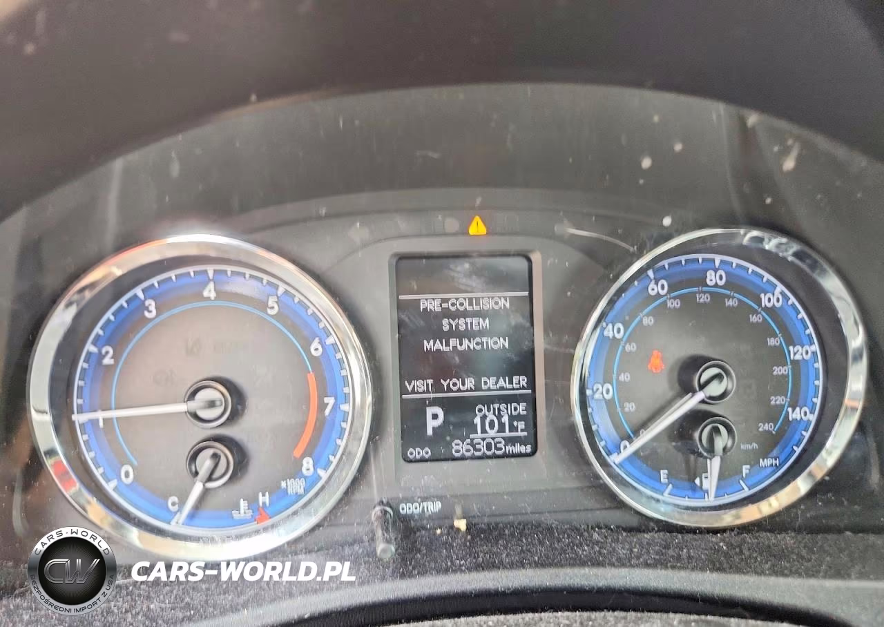 2017 Toyota Corolla Le VIN:2T1BURHE8HC815033 - 9