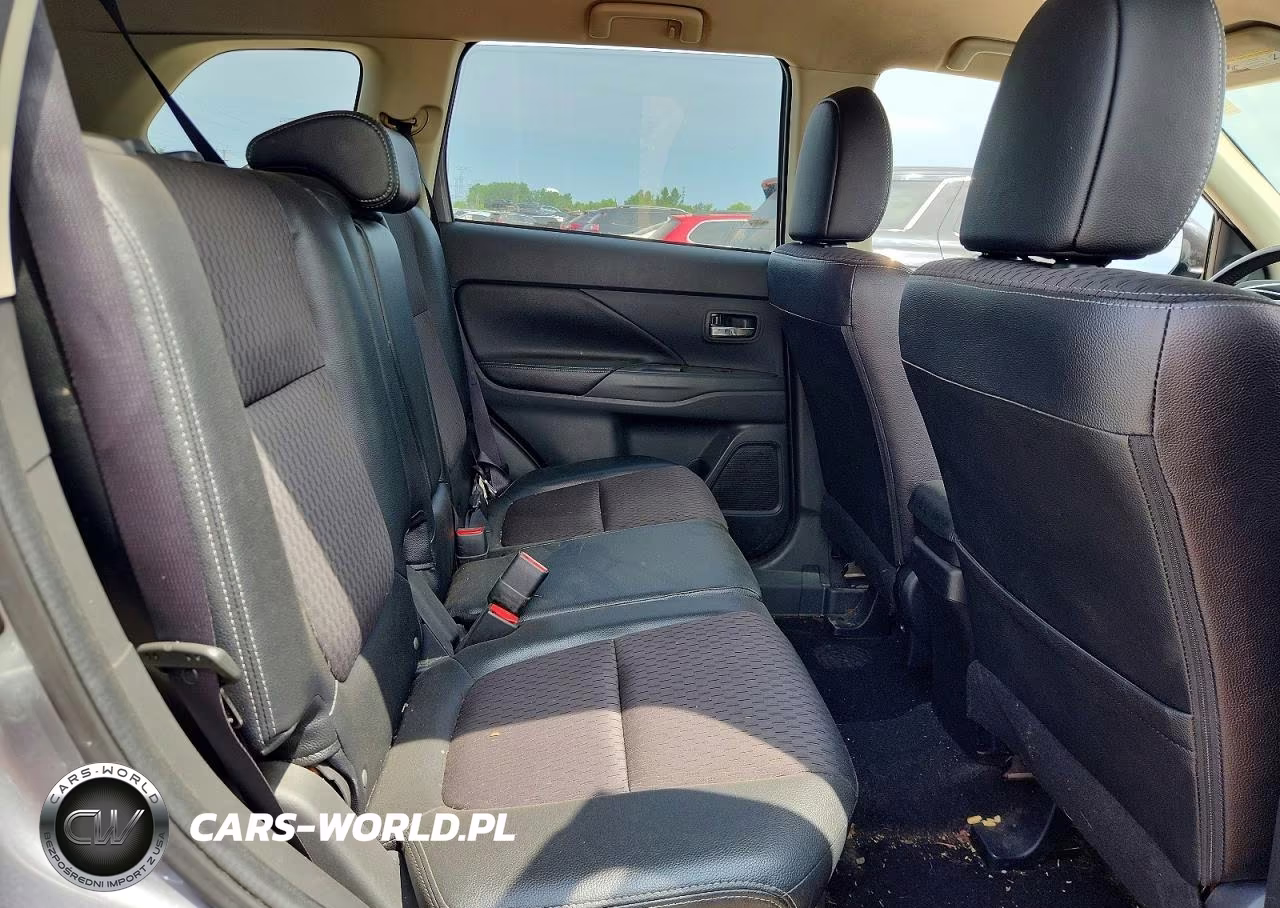 2015 Mitsubishi Outlander Se VIN:JA4AZ3A33FZ011366 - 10