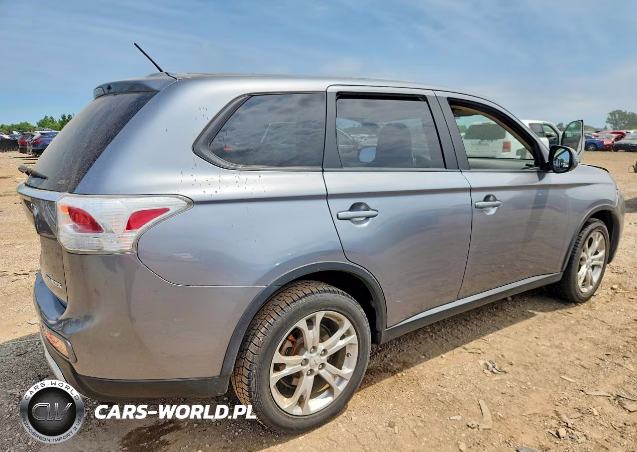 2015 Mitsubishi Outlander Se VIN:JA4AZ3A33FZ011366 - 3