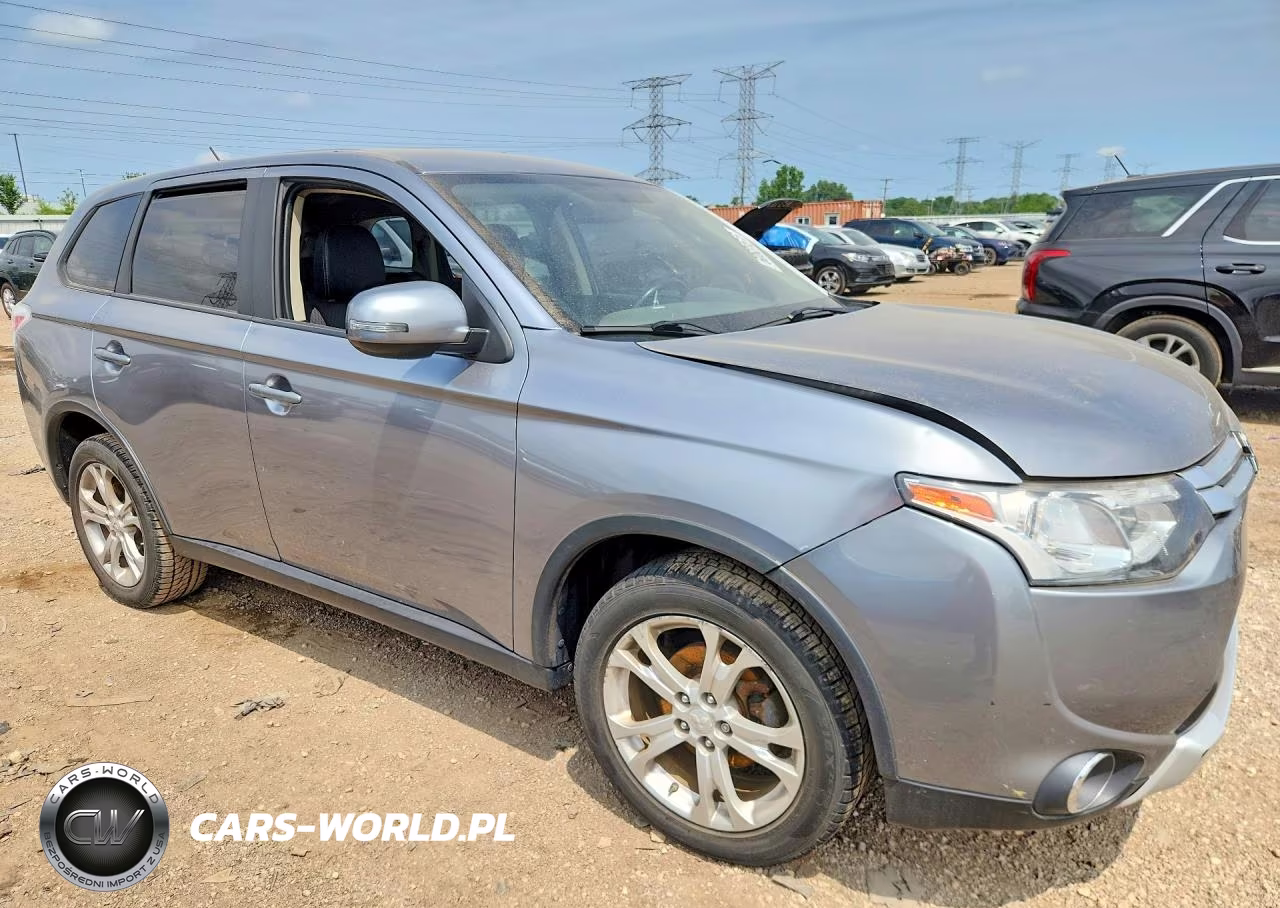 2015 Mitsubishi Outlander Se VIN:JA4AZ3A33FZ011366 - 4