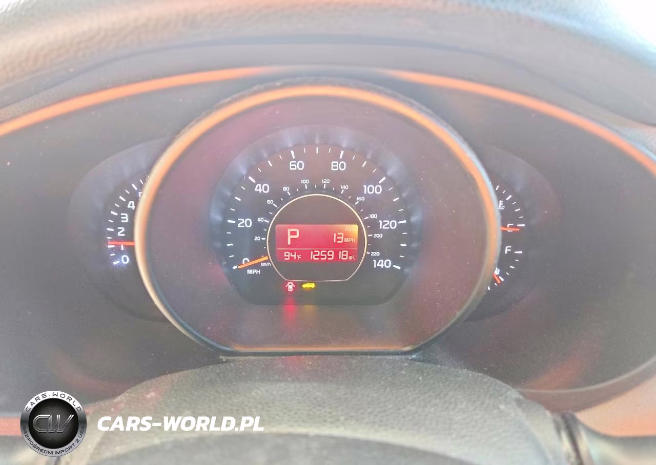 2015 Kia Soul Base VIN:KNDJN2A25F7770678 - 9