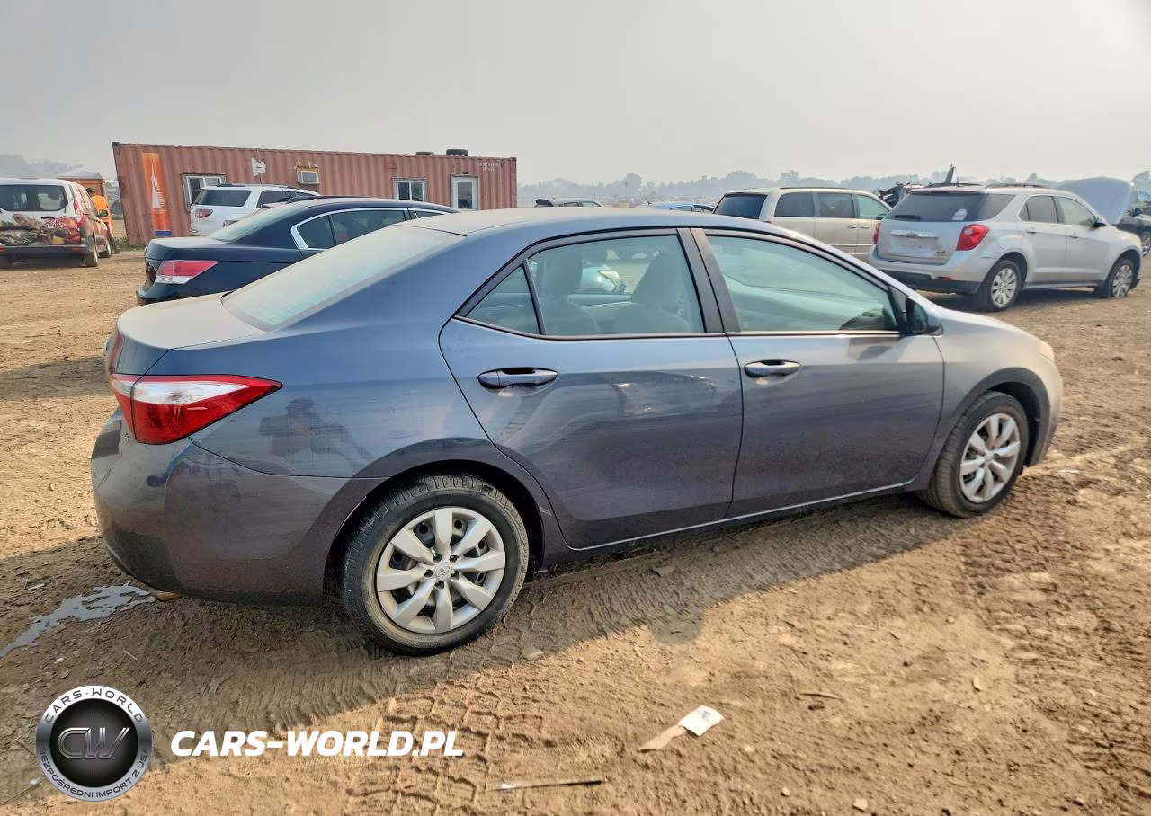 2016 Toyota Corolla Le VIN:2T1BURHE3GC720958 - 3