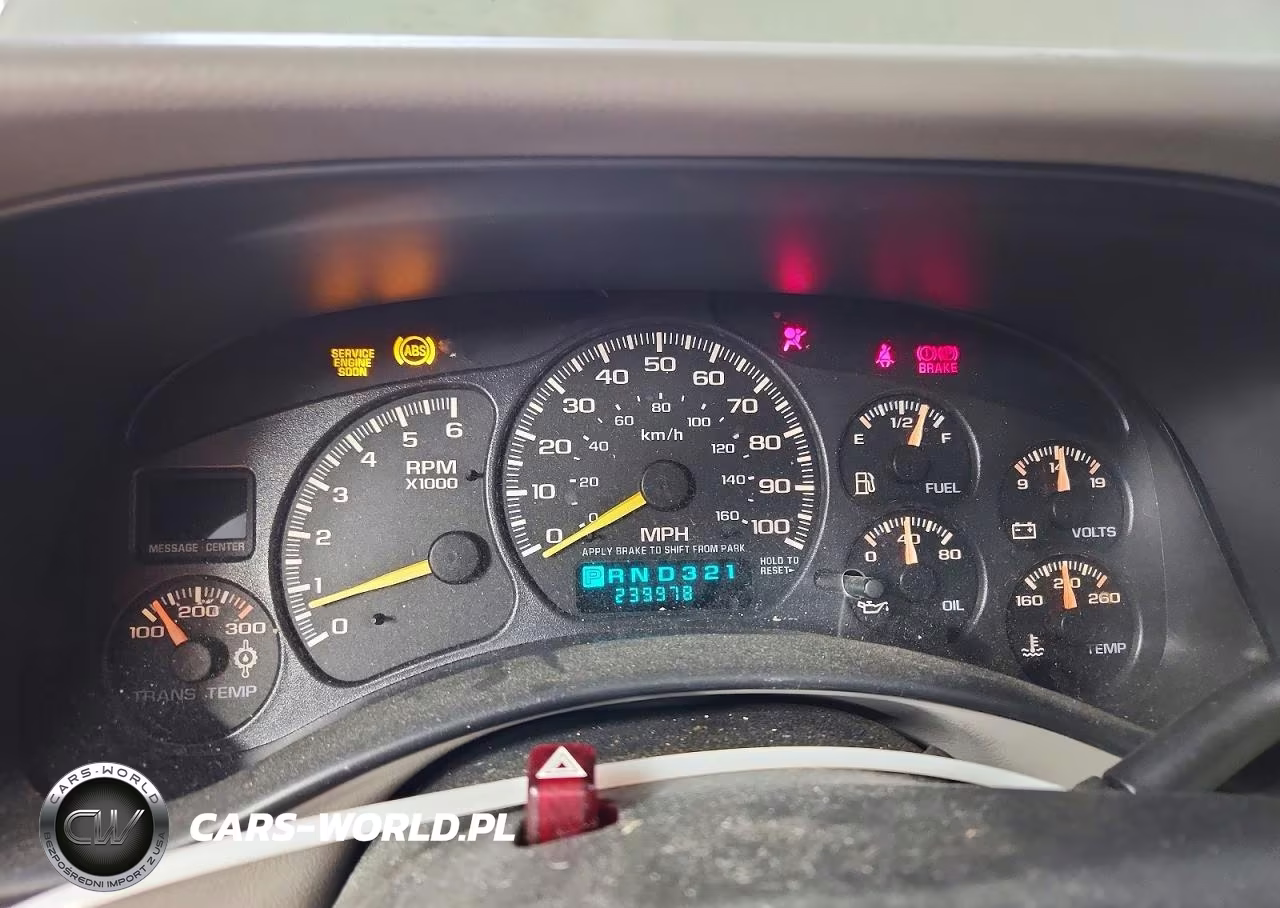 2001 Chevrolet Suburban K2500 VIN:3GNGK26G81G134932 - 9