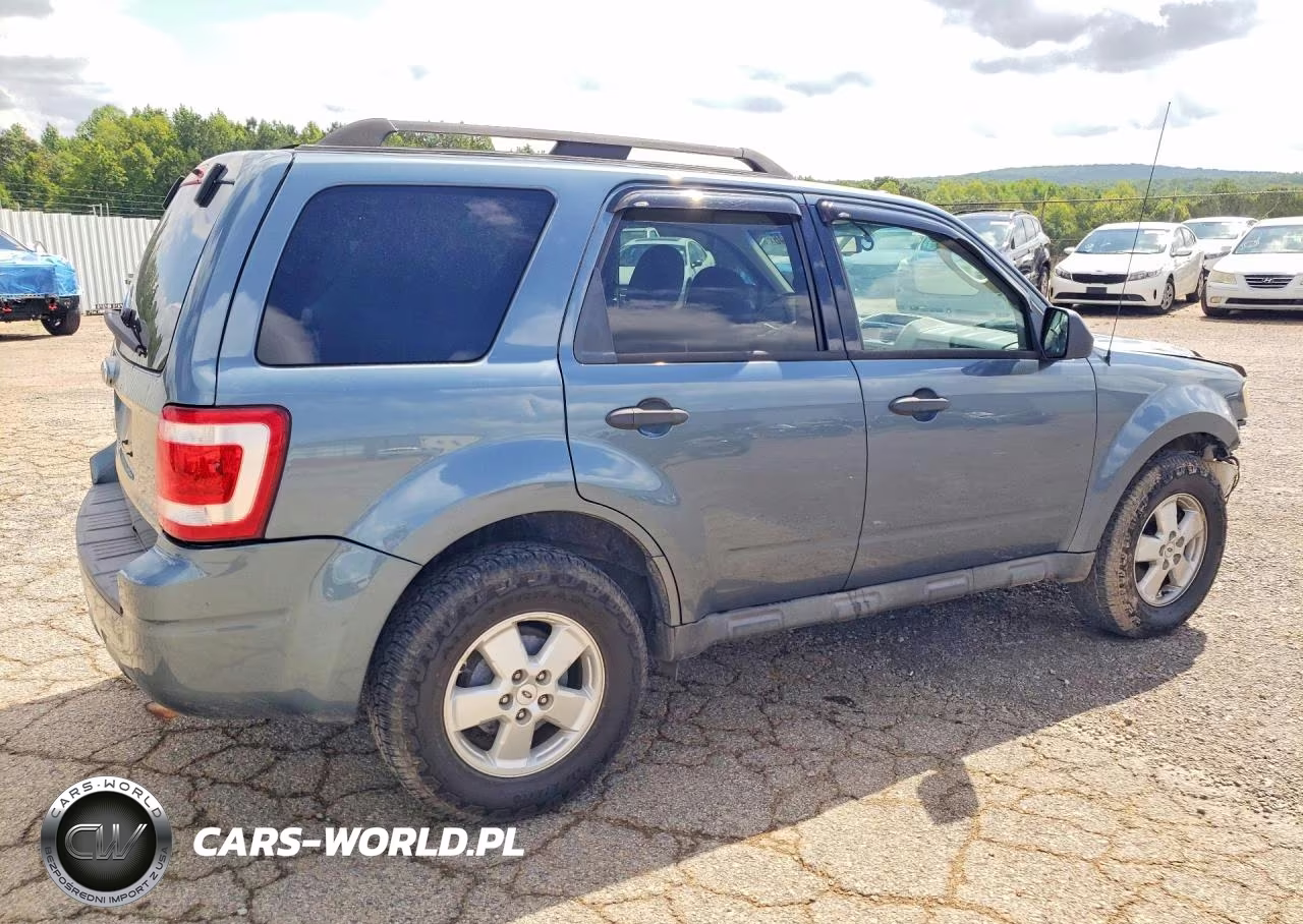 2010 Ford Escape Xlt VIN:1FMCU9D73AKC04886 - 3