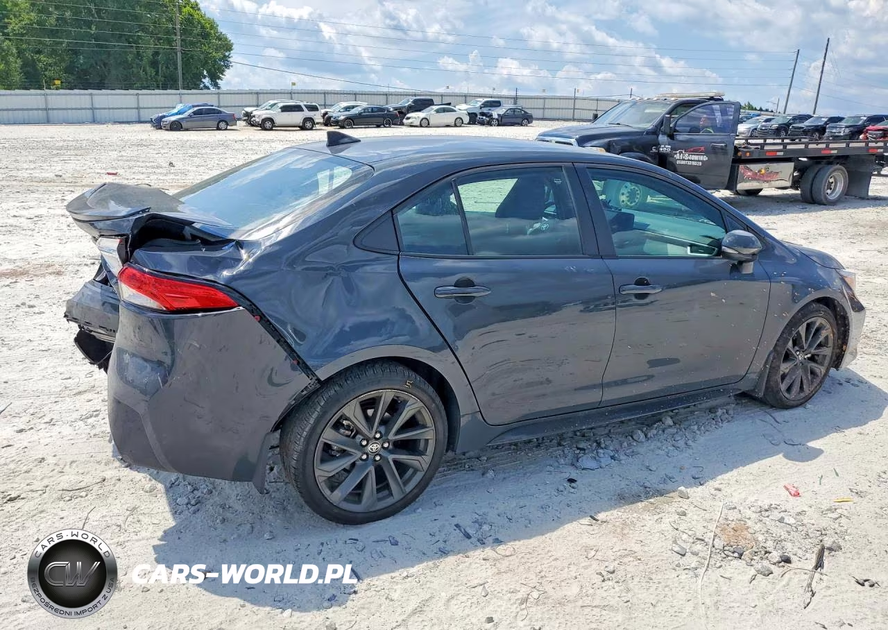 2025 Toyota Corolla Se VIN:5YFS4MCE1SP218064 - 3