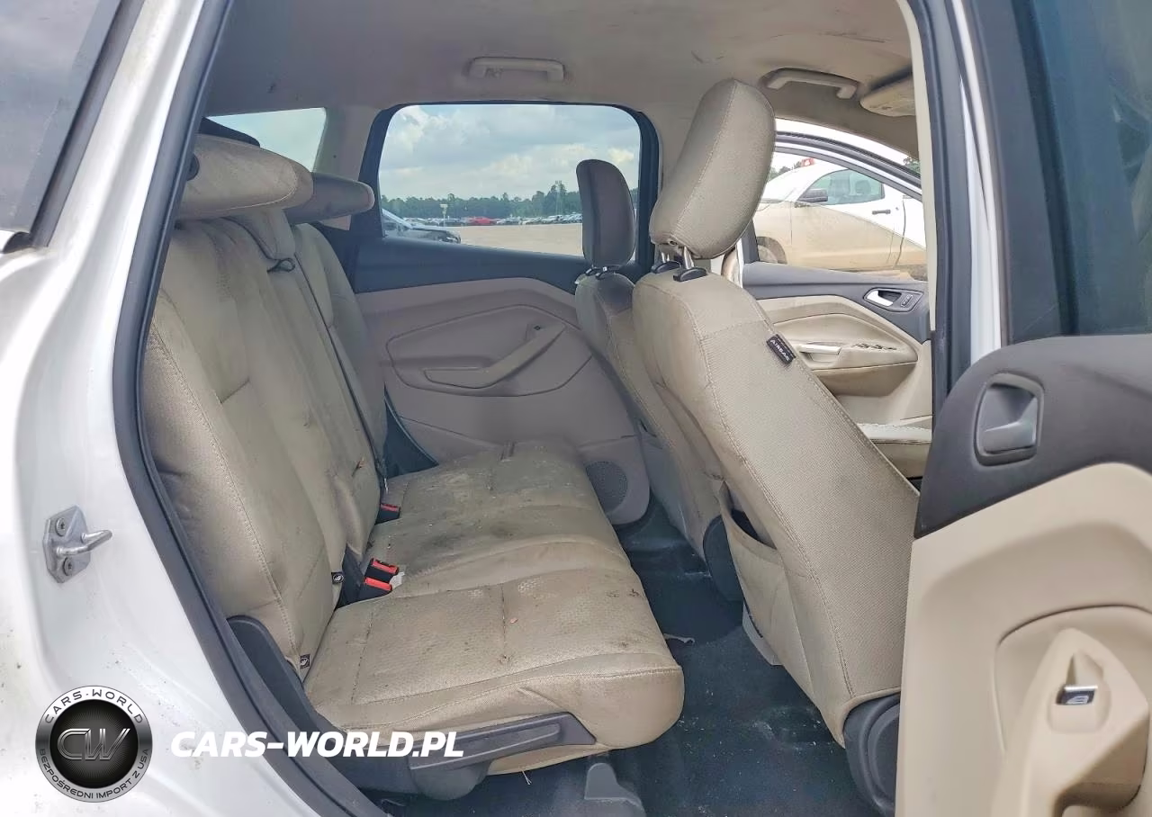 2019 Ford Escape Se VIN:1FMCU0GDXKUA89335 - 11