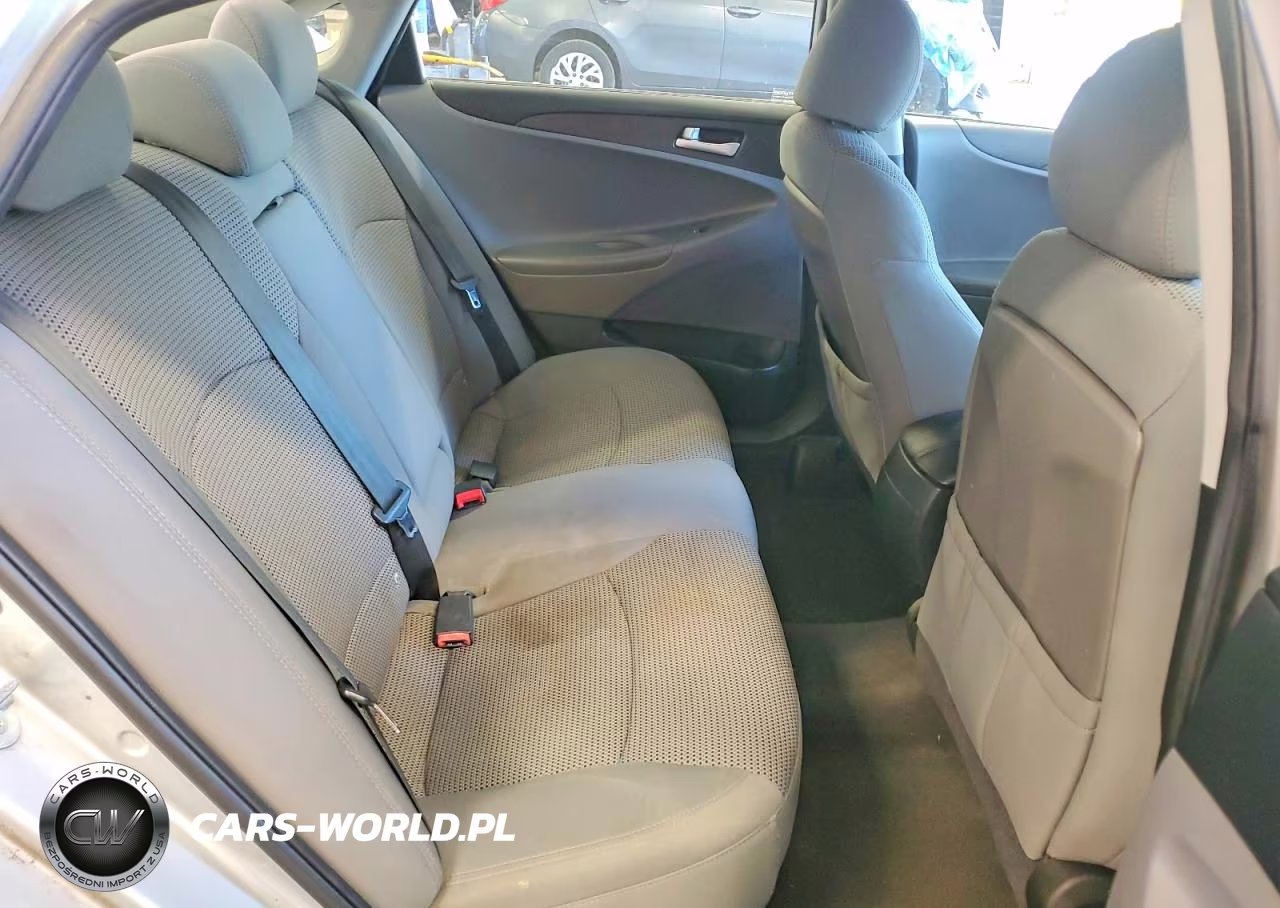 2011 Hyundai Sonata Gls VIN:5NPEB4AC4BH055878 - 10
