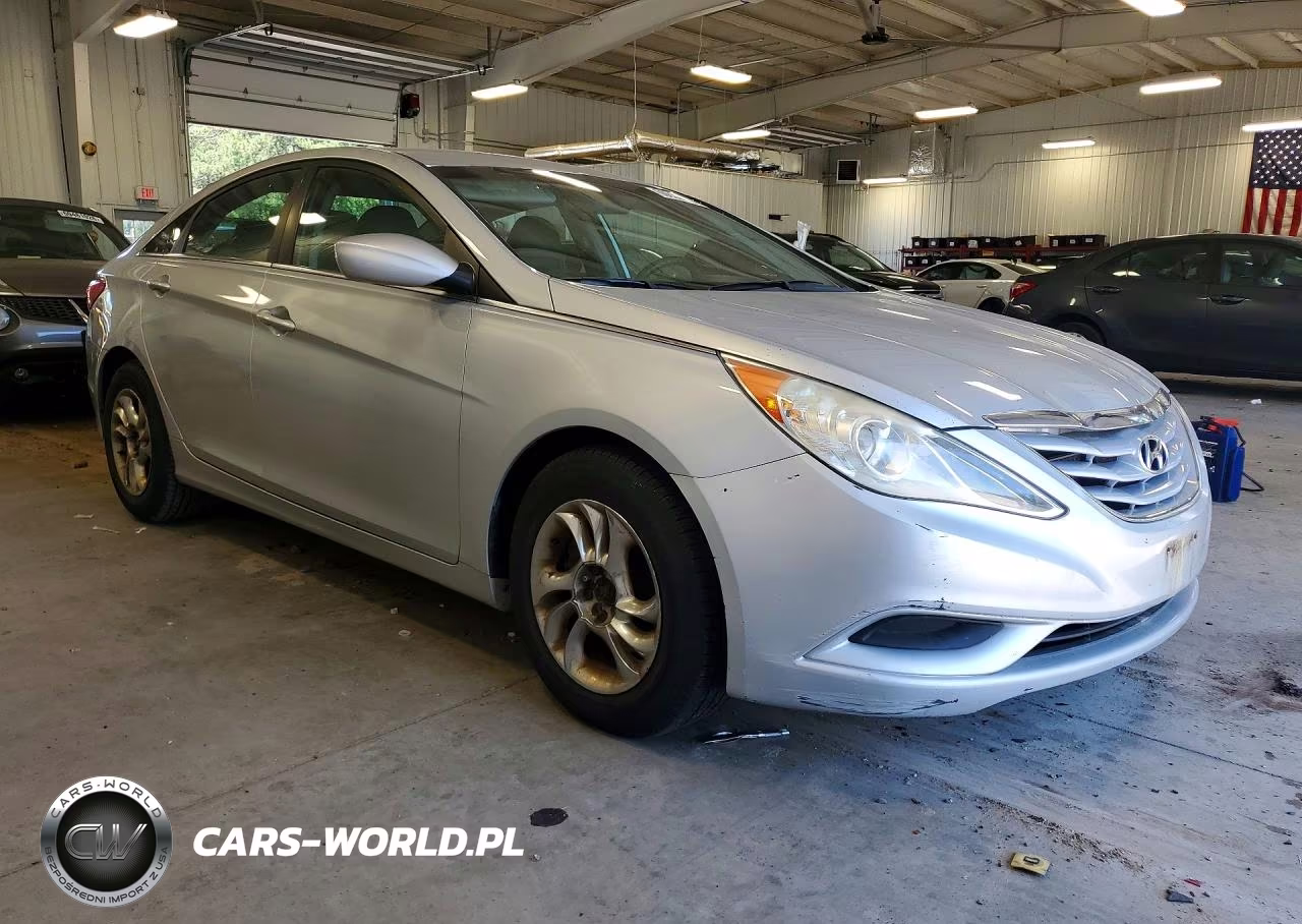 2011 Hyundai Sonata Gls VIN:5NPEB4AC4BH055878 - 4
