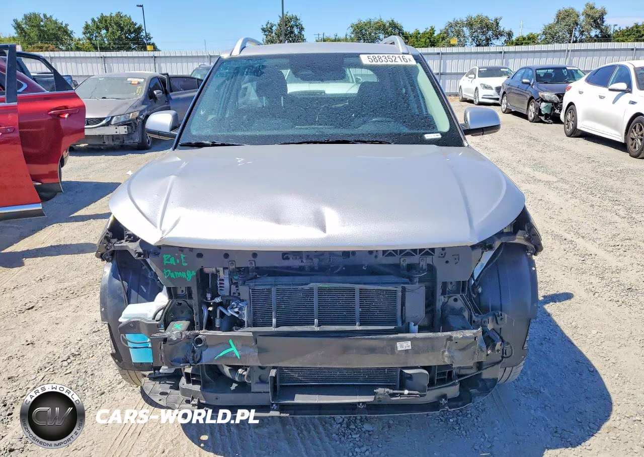 2025 Hyundai Venue Sel VIN:KMHRC8A3XSU382518 - 5