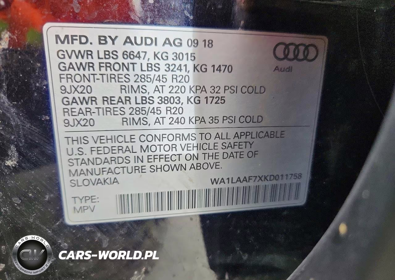 2019 Audi Q7 Premium Plus VIN:WA1LAAF7XKD011758 - 11