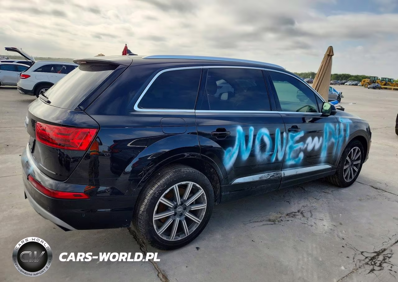 2019 Audi Q7 Premium Plus VIN:WA1LAAF7XKD011758 - 3