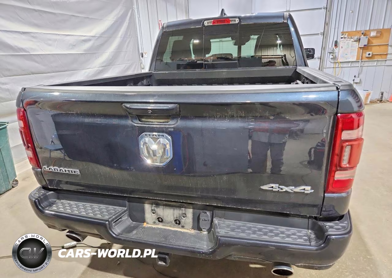2021 Ram 1500 Laramie VIN:1C6SRFJT8MN800989 - 6