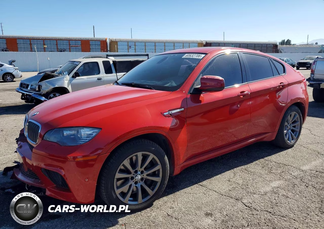 2011 BMW X6 M