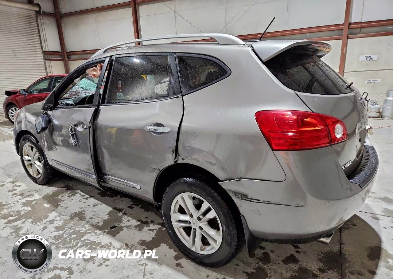 2013 Nissan Rogue S VIN:JN8AS5MV3DW618664 - 2