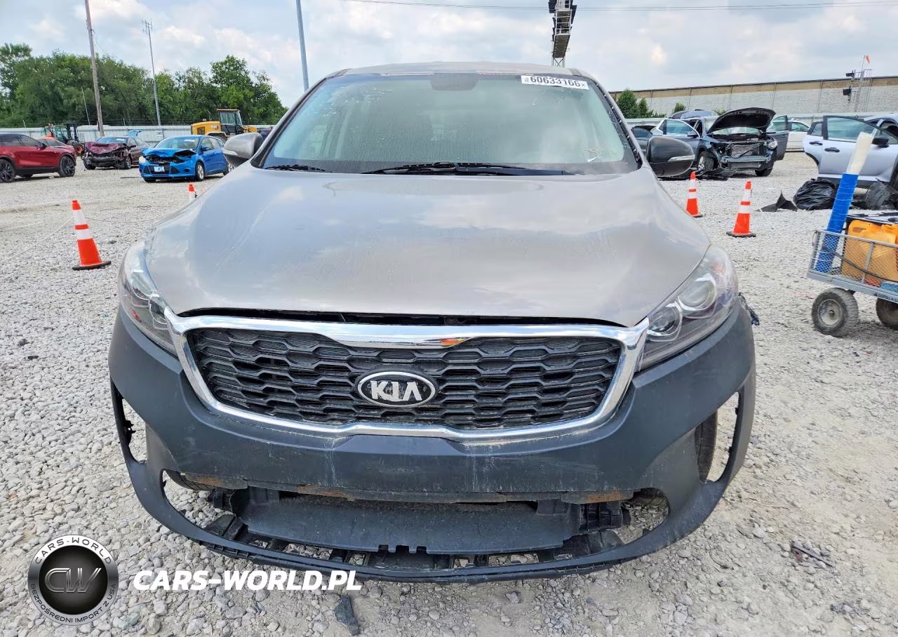 2019 Kia Sorento L VIN:5XYPG4A33KG479697 - 5