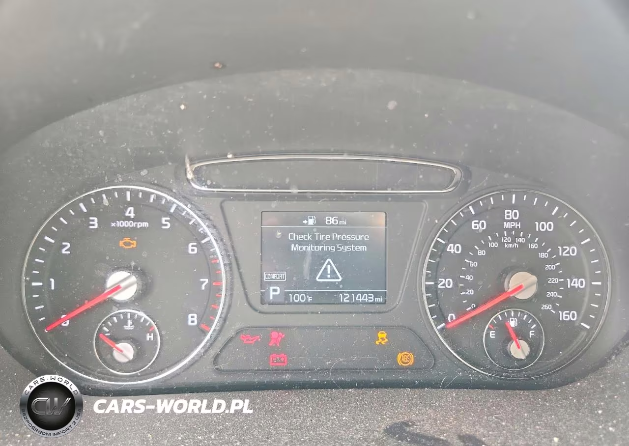 2019 Kia Sorento L VIN:5XYPG4A33KG479697 - 9