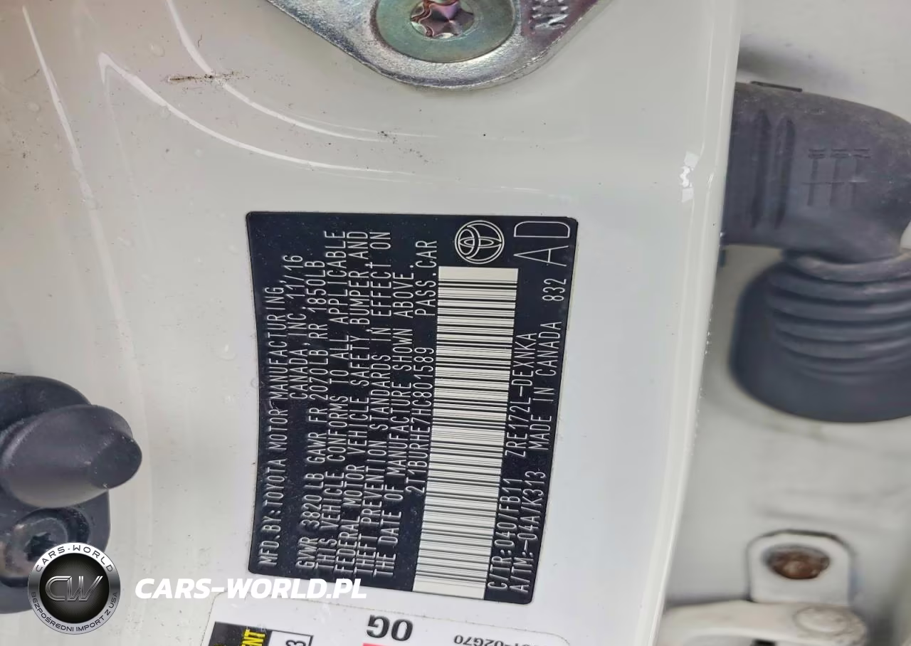2017 Toyota Corolla Le VIN:2T1BURHE7HC801589 - 12