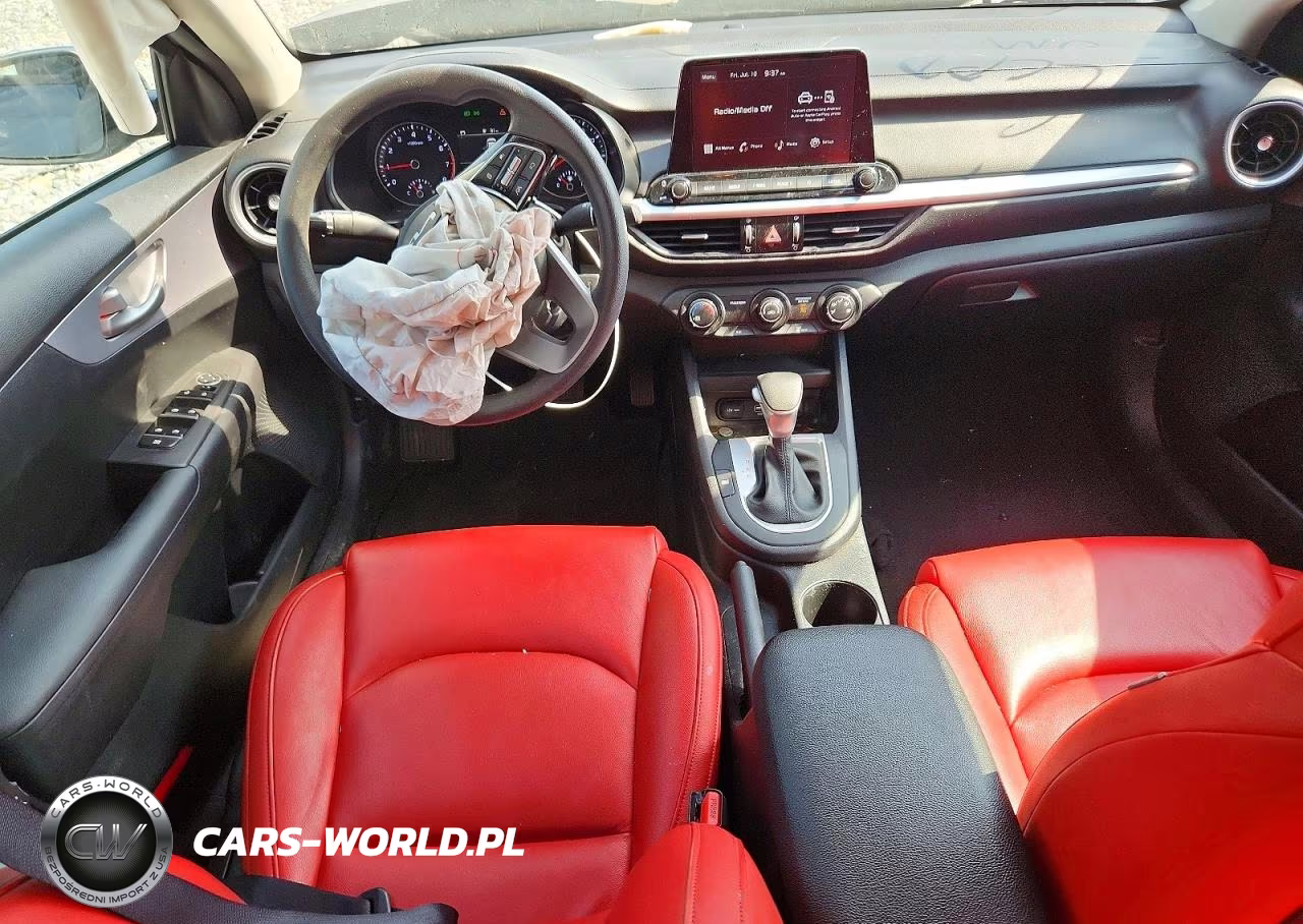 2024 Kia Forte Lxs VIN:3KPF24AD6RE831651 - 8