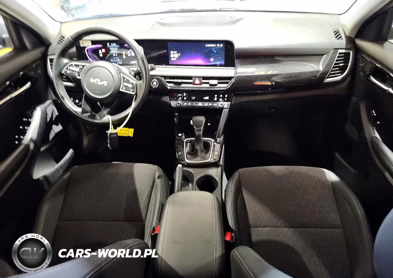 2025 Kia Seltos S VIN:KNDEU2AA3S7696344 - 8