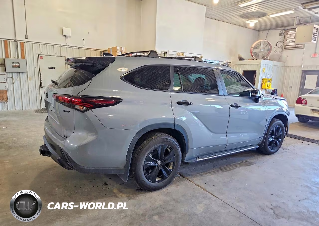 2025 Toyota Highlander Hybrid Xle Nightshade VIN:5TDKBRCHXSS683317 - 3