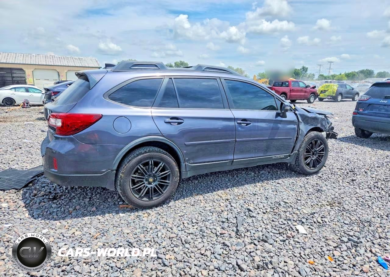 2016 Subaru Outback 3.6R Limited VIN:4S4BSENCXG3316318 - 3