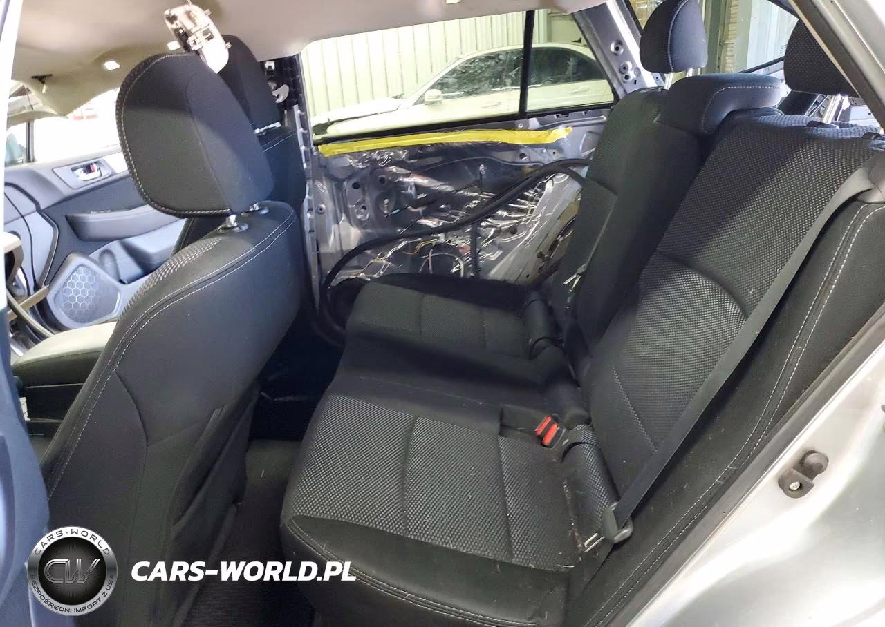 2016 Subaru Outback 2.5I Premium VIN:4S4BSBCC2G3245360 - 11