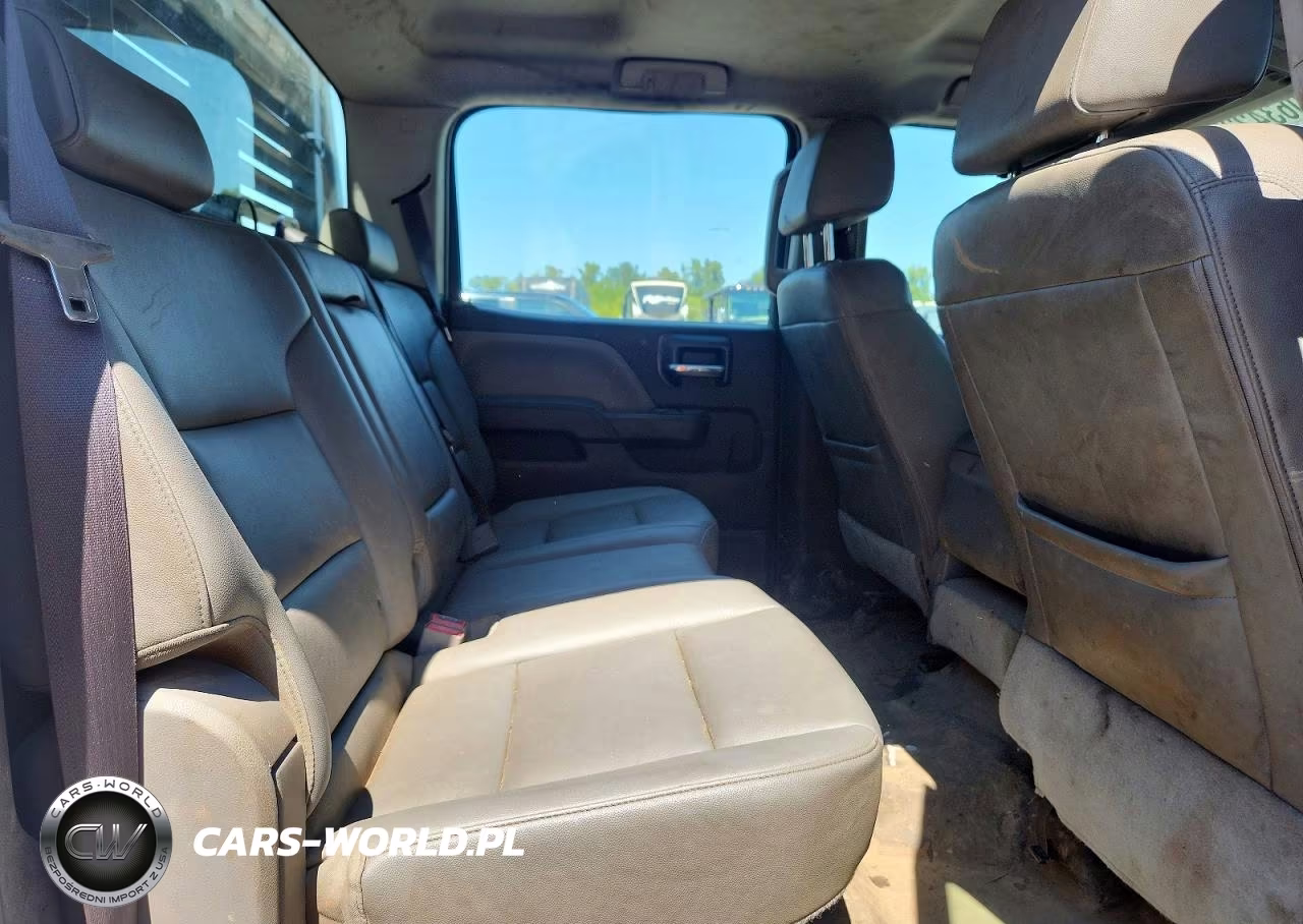 2017 Chevrolet Silverado K1500 VIN:3GCUKNEH1HG141996 - 10