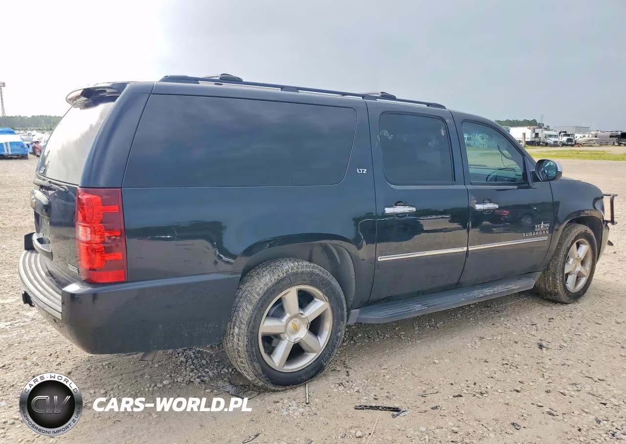 2011 Chevrolet Suburban C1500 Ltz VIN:1GNSCKE00BR347712 - 3