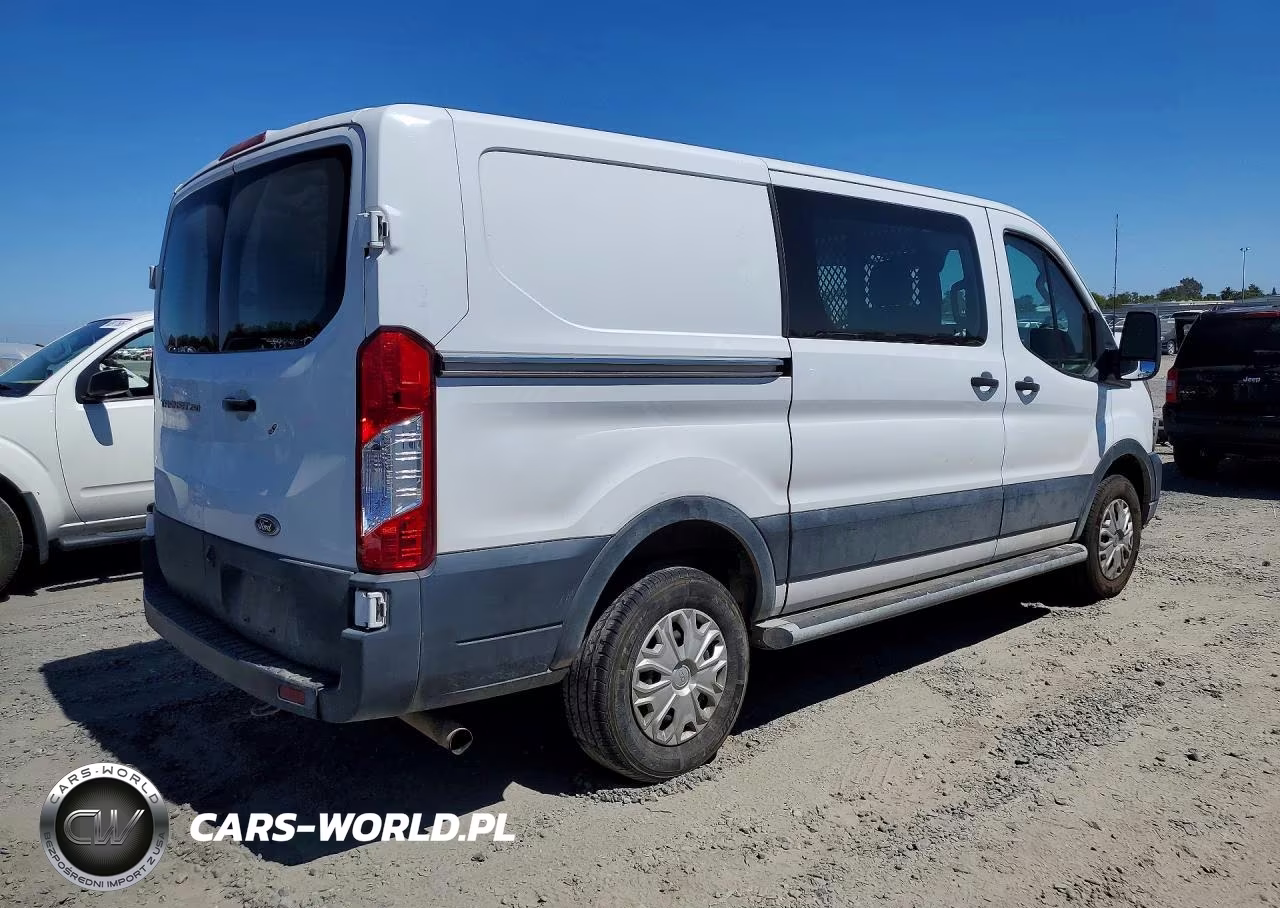 2022 Ford Transit 250 Delivery Van VIN:1FTBR1Y86NKA51657 - 3